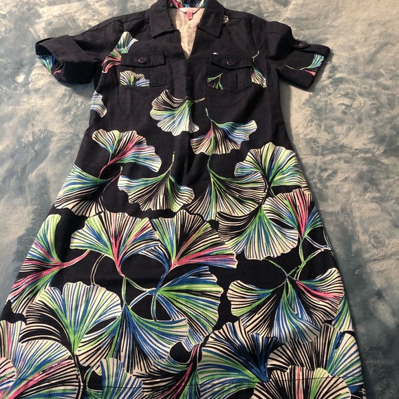 Lilly Pulitzer dress - Picture 2 of 13